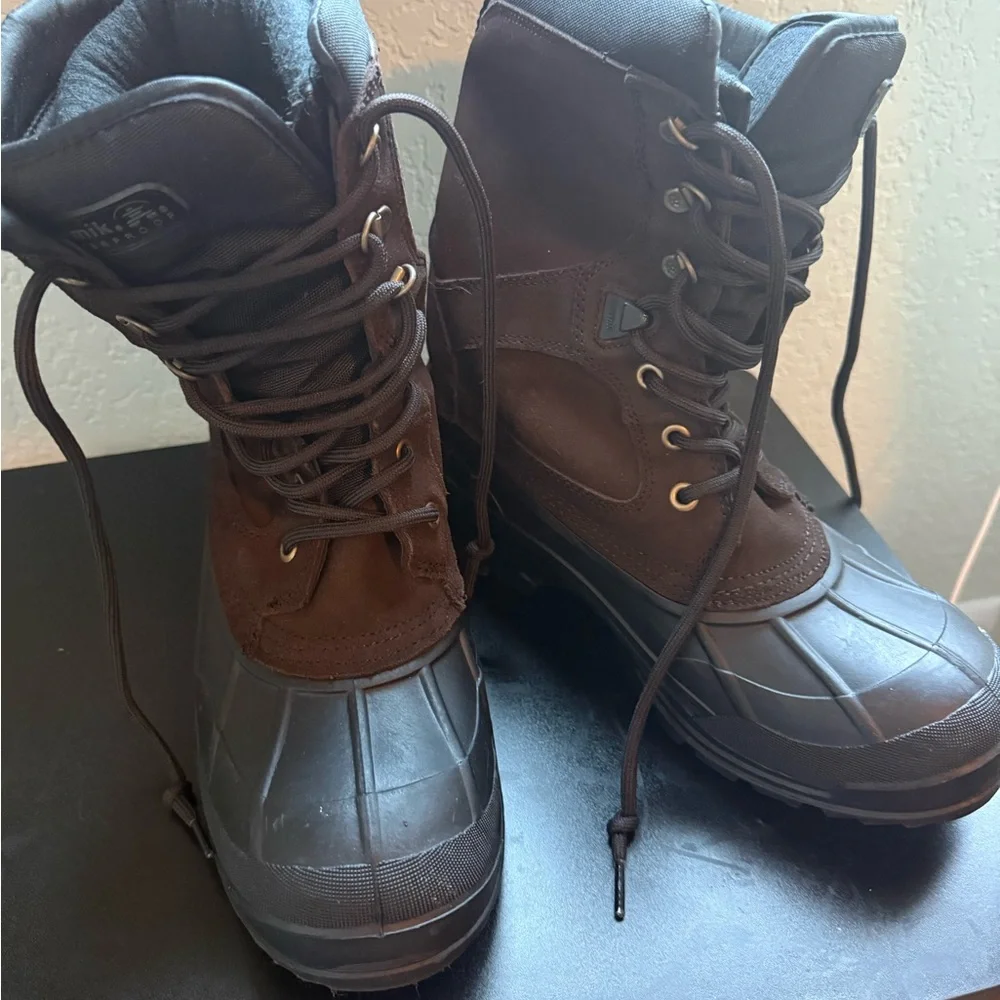 Kamik Thinsulate NationPro Insulated Waterproof Brown Winter Snow Boots Mens 9